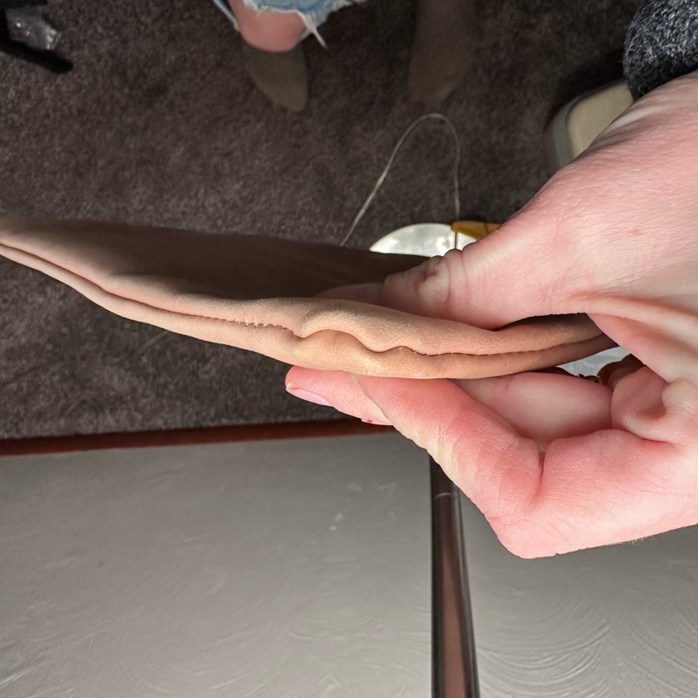 Able Dusty Pink Leather Pouch - Picture 14 of 15